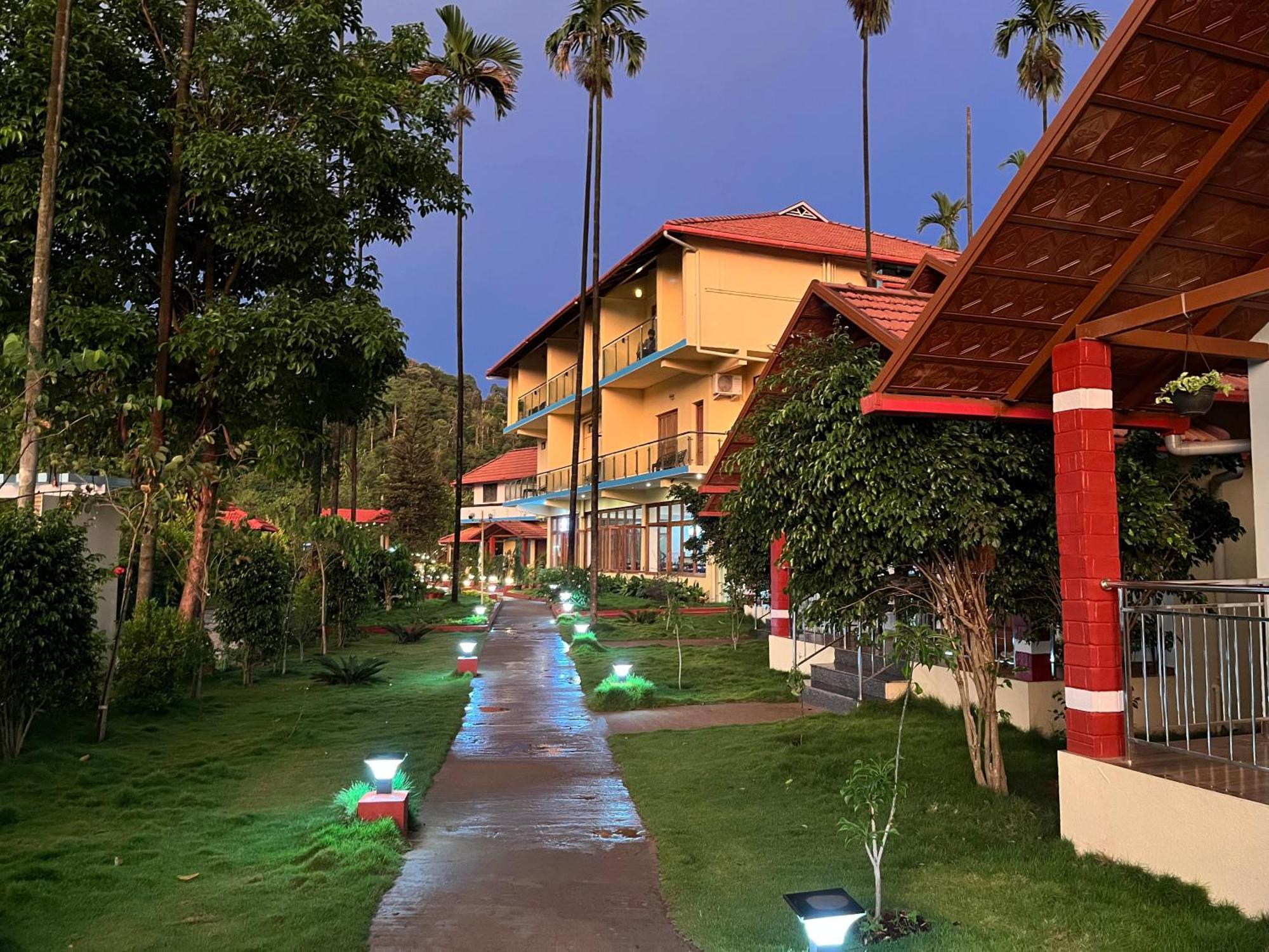 Hill Crest Resort - Coorg Madikeri Exterior foto